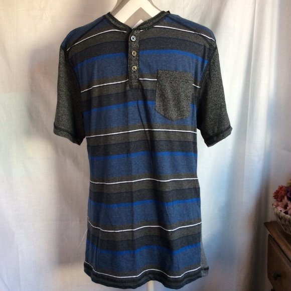 America Crusader Blue/Gray Striped 3 Button Shirt - Picture 1 of 8